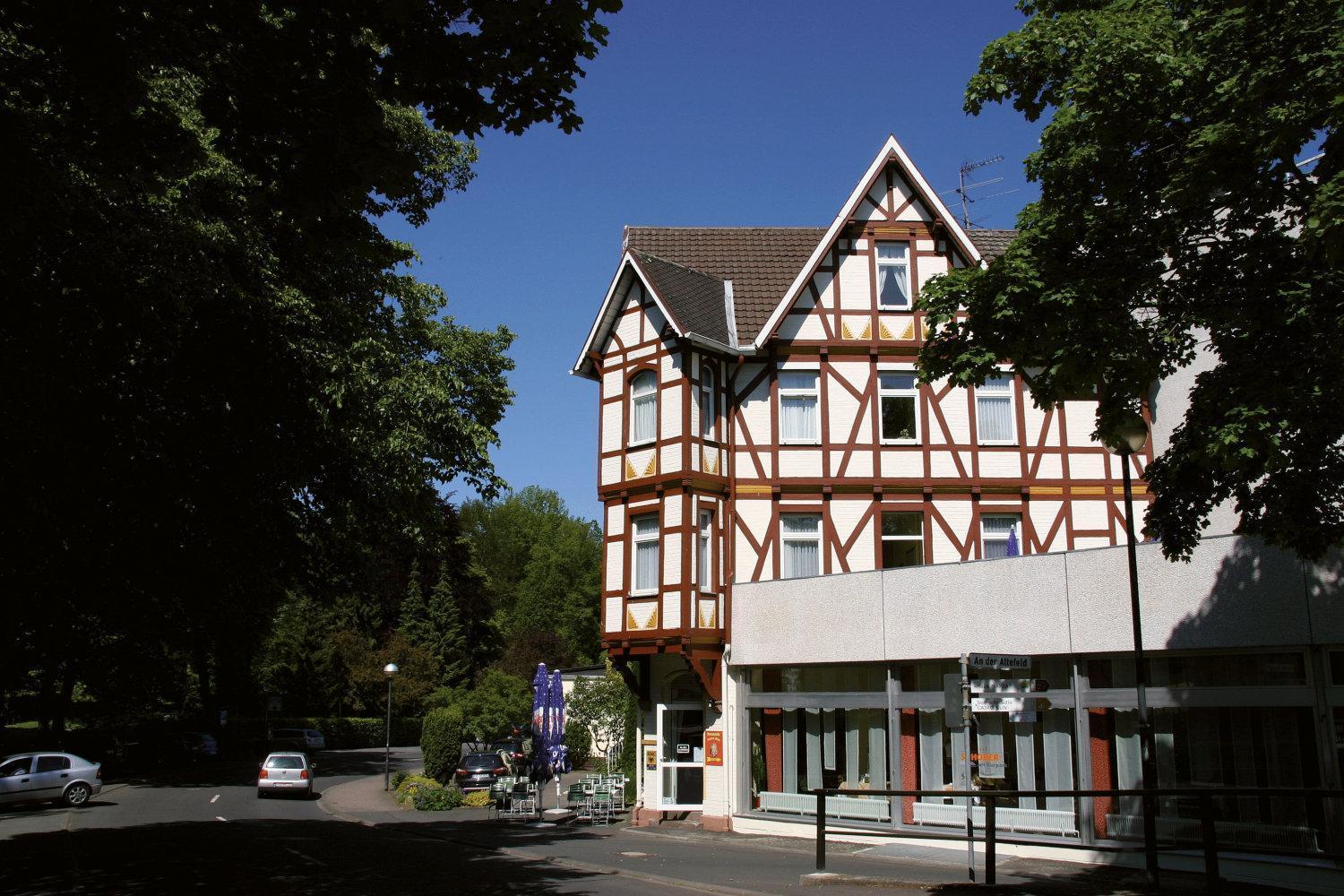 Hotel Schober Am Kurpark บาด ซาลซ์ชเลิร์ฟ ภายนอก รูปภาพ